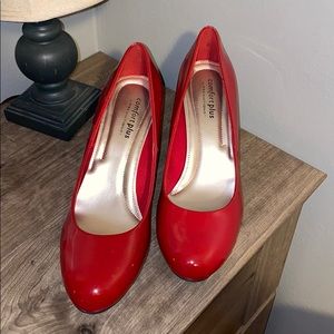 Size 13 red heels